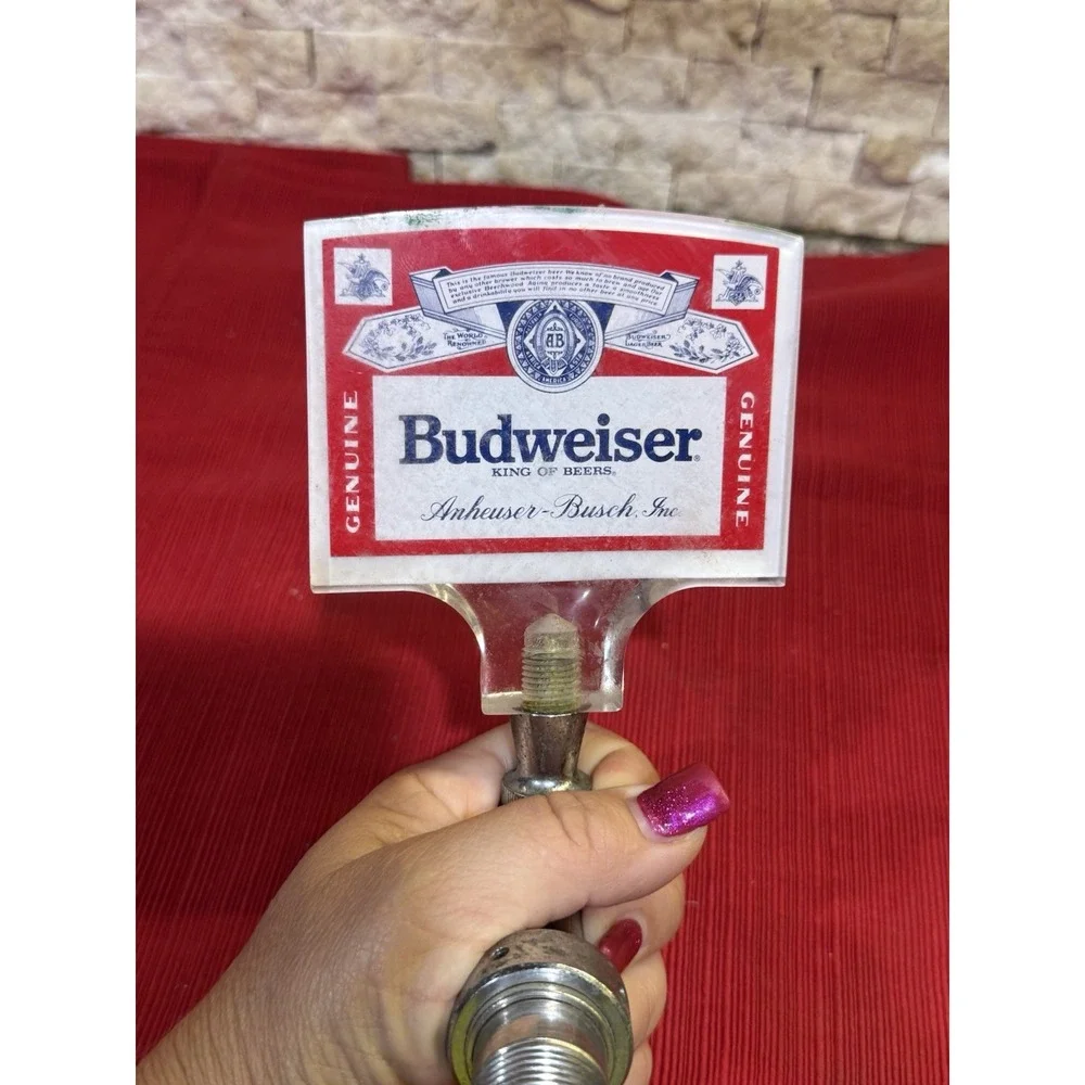 Budweiser- King of Beers Vintage Tap Handle with Keg Faucet Hardware USED!